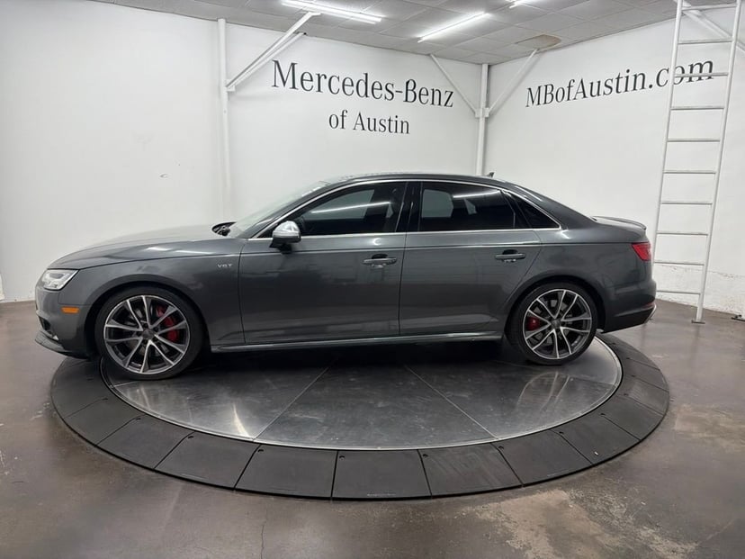 2018 Audi s4 - Image 2