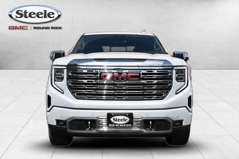 2026 GMC Sierra 1500 - Image 2