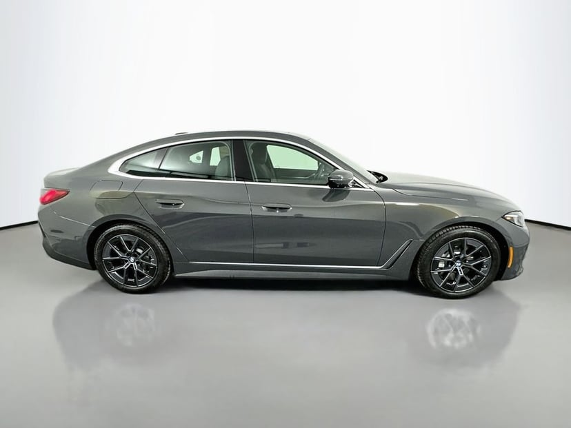2026 BMW i4 - Image 3