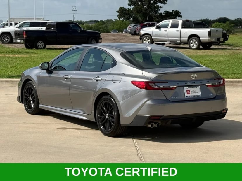 2026 Toyota Camry - Image 2