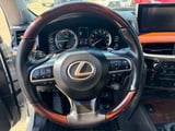 2019 Lexus LX - Preview 13