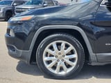 2016 Jeep Cherokee - Preview 9