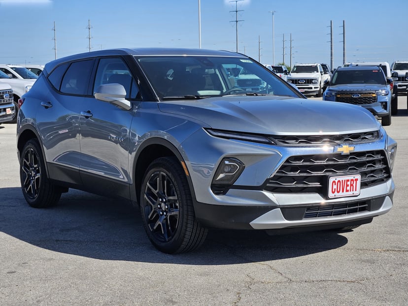 2026 Chevrolet Blazer - Image 2