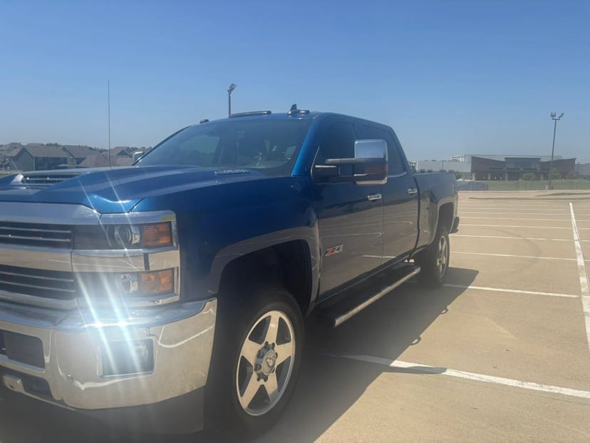 2019 Chevrolet Silverado 2500 HD Crew Cab - Image 1