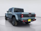 2026 Jeep Gladiator - Preview 3