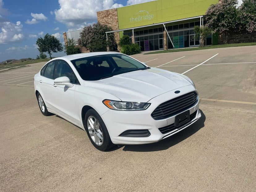 2016 Ford Fusion - Image 1