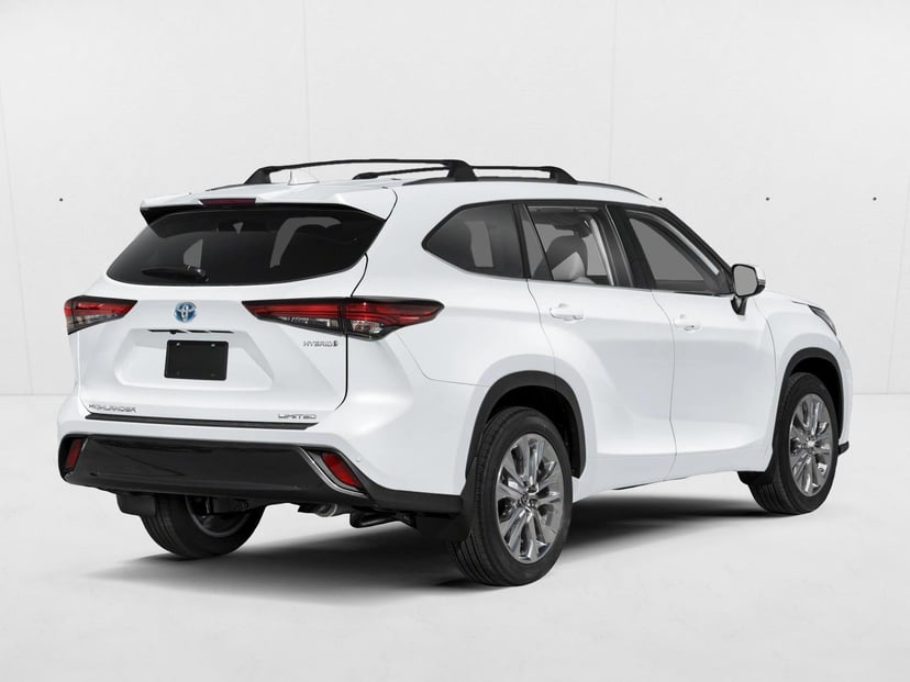 2026 Toyota Highlander - Image 1