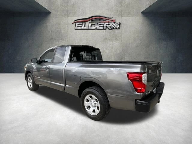 2019 Nissan Titan - Image 3