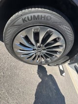 2017 Genesis G90 - Preview 12