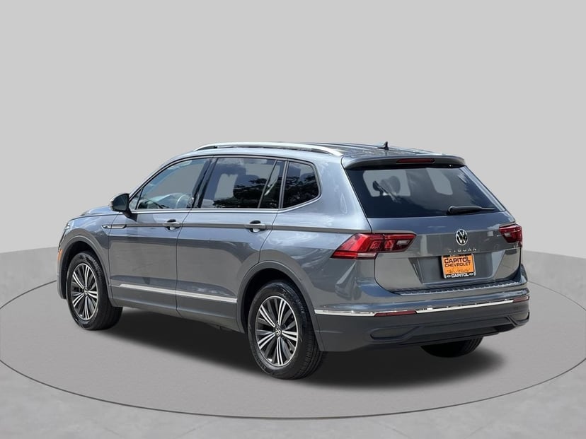 2024 Volkswagen Tiguan - Image 1
