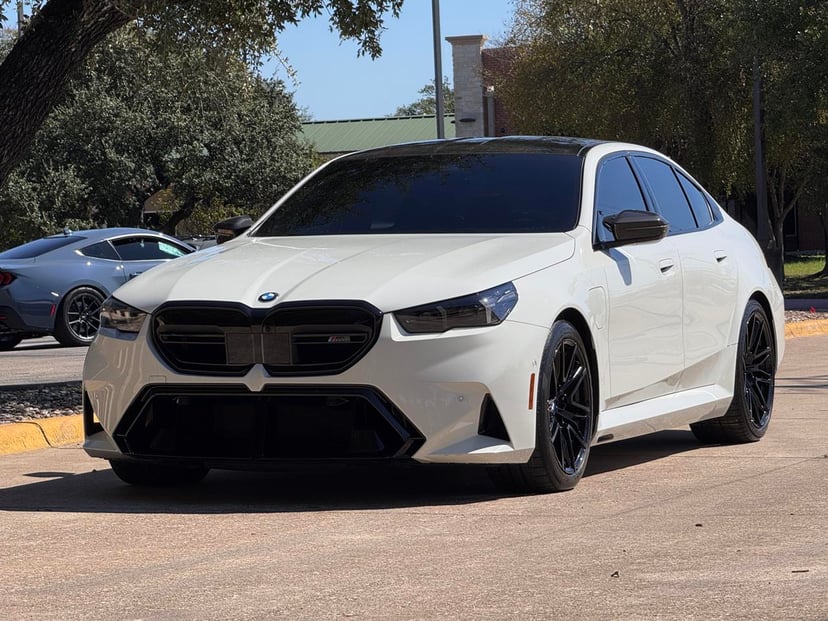 2026 BMW M5 - Image 1