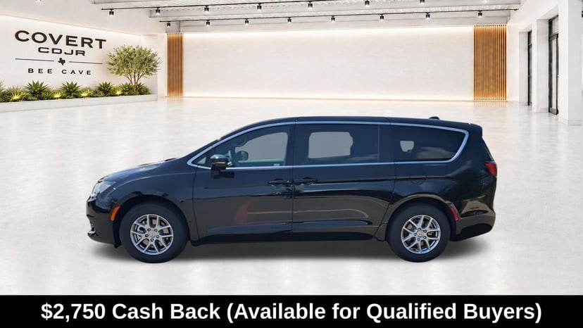 2026 Chrysler Voyager - Image 3