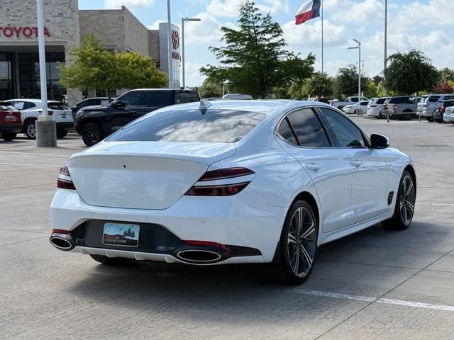 2025 Genesis G70 - Image 3