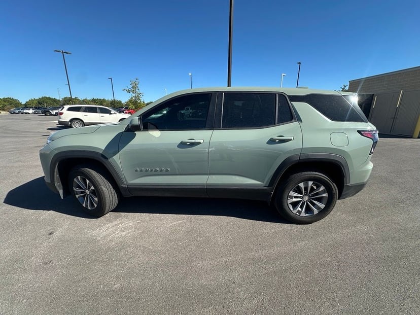 2026 Chevrolet Equinox - Image 3