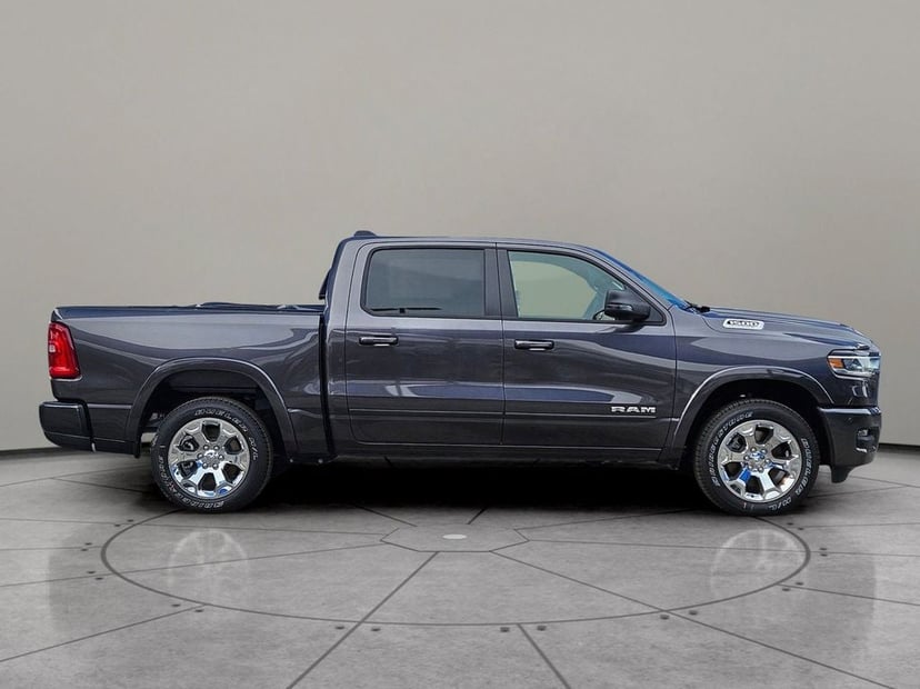 2026 Ram 1500 - Image 2