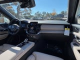 2026 Volvo XC90 - Preview 10
