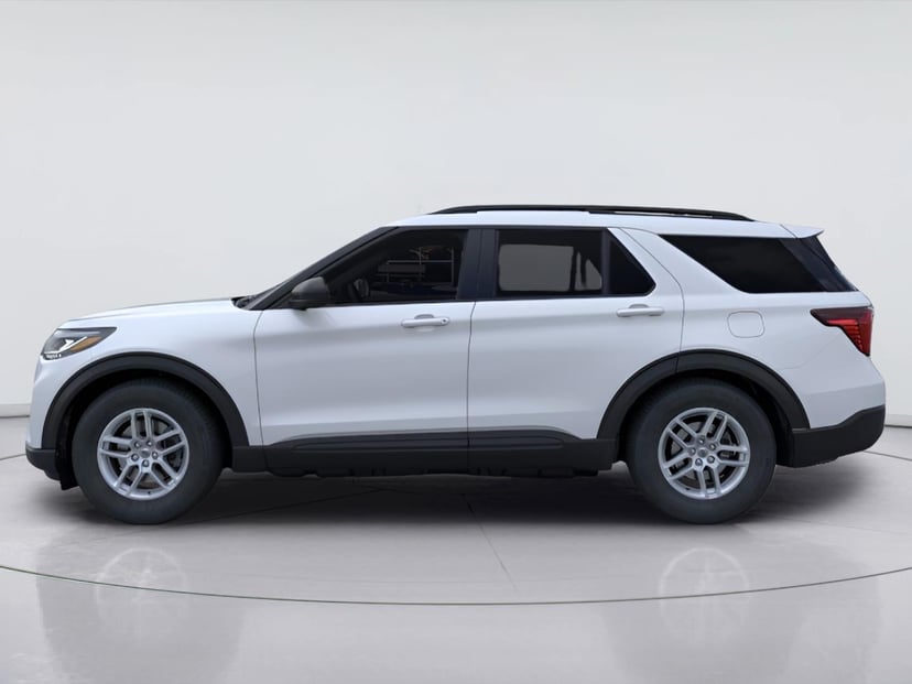 2026 Ford Explorer - Image 2