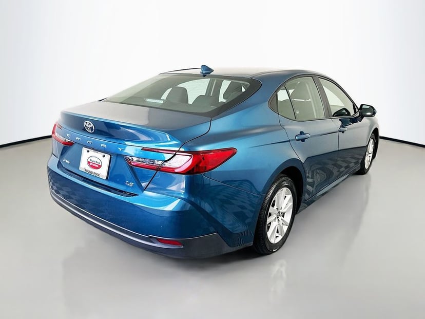 2025 Toyota Camry - Image 3