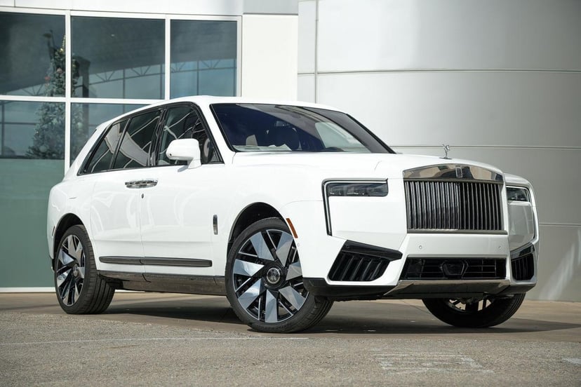 2026 Rolls-Royce Cullinan - Image 1