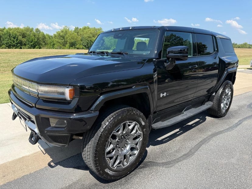 2026 GMC Hummer EV - Image 1