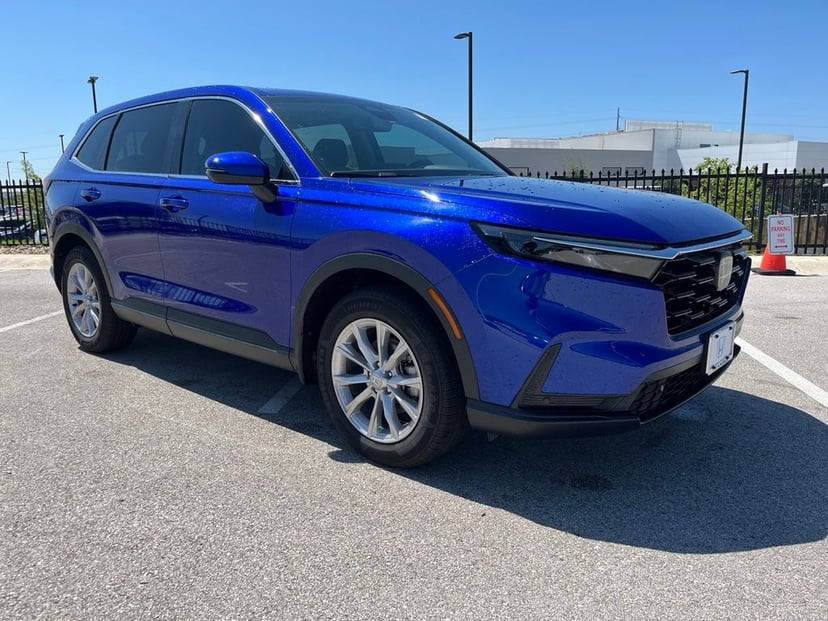2023 Honda CR-V - Image 1