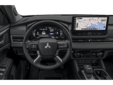 2025 Mitsubishi Outlander - Preview 4