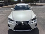 2017 Lexus IS - Preview 3