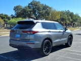 2024 Mitsubishi Outlander - Preview 3