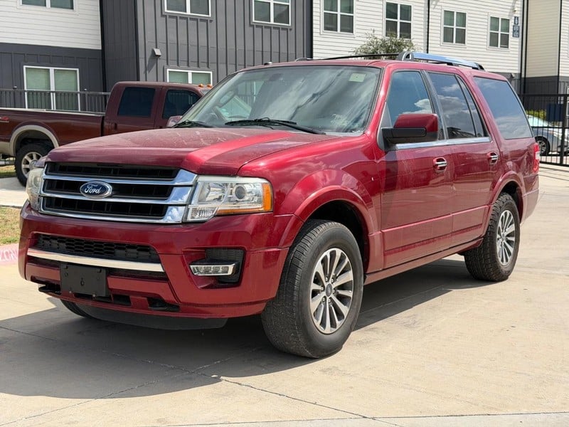 2016 Ford Expedition - Image 1