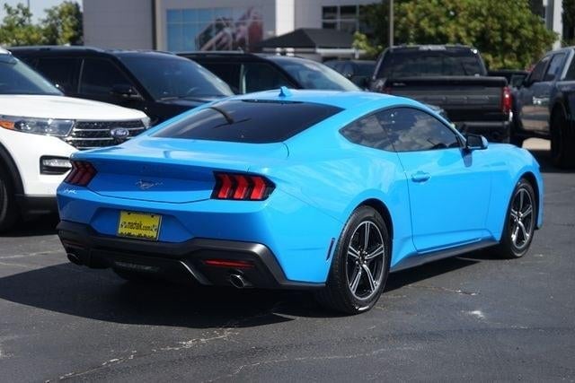 2025 Ford Mustang - Image 3