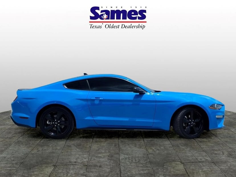 2022 Ford Mustang - Image 3