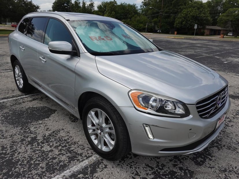 2015 Volvo XC60 - Image 1