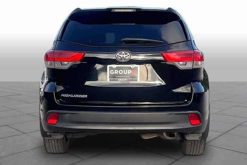 2019 Toyota Highlander - Image 3