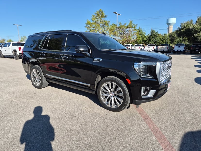 2022 GMC Yukon - Image 1
