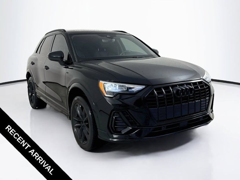 2022 Audi Q3 - Image 1