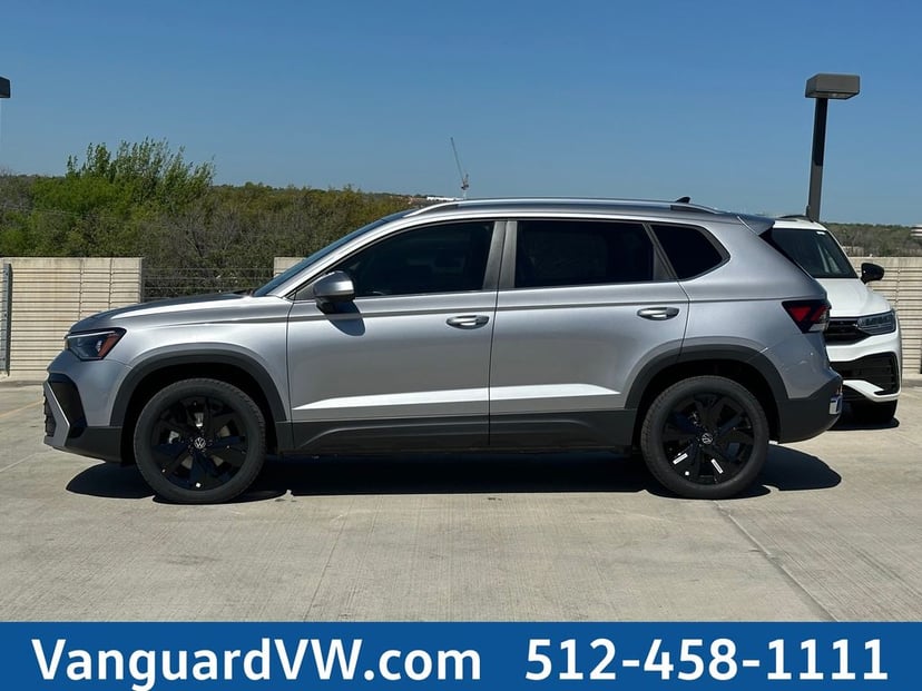 2026 Volkswagen Taos - Image 2