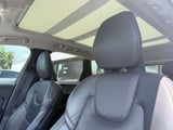 2022 Volvo XC60 - Preview 9