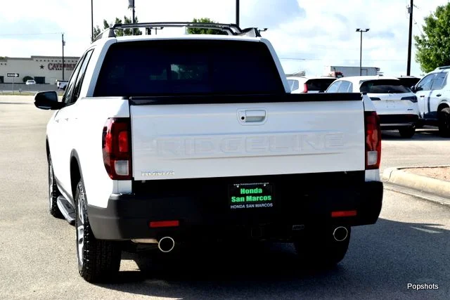 2026 Honda Ridgeline - Image 3