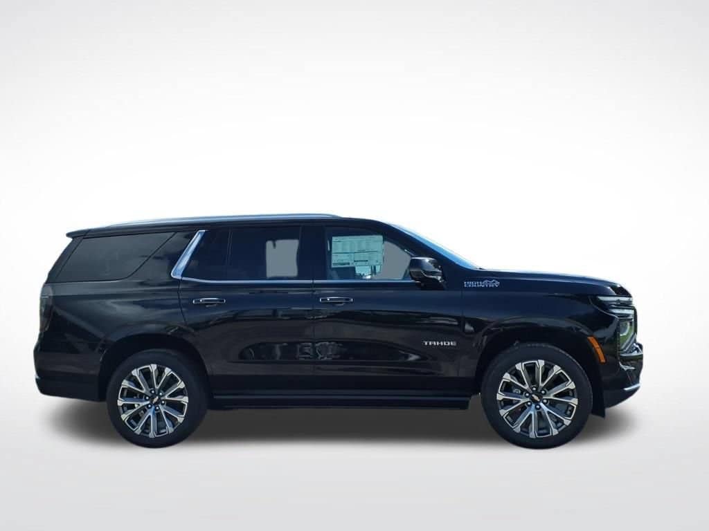 2026 Chevrolet Tahoe - Image 2