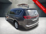 2021 Chrysler Pacifica - Preview 2
