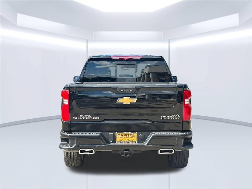 2026 Chevrolet Silverado 1500 - Image 3