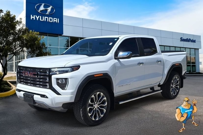 2025 GMC Canyon - Image 1