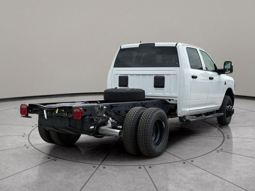 2026 Ram 3500 - Image 3
