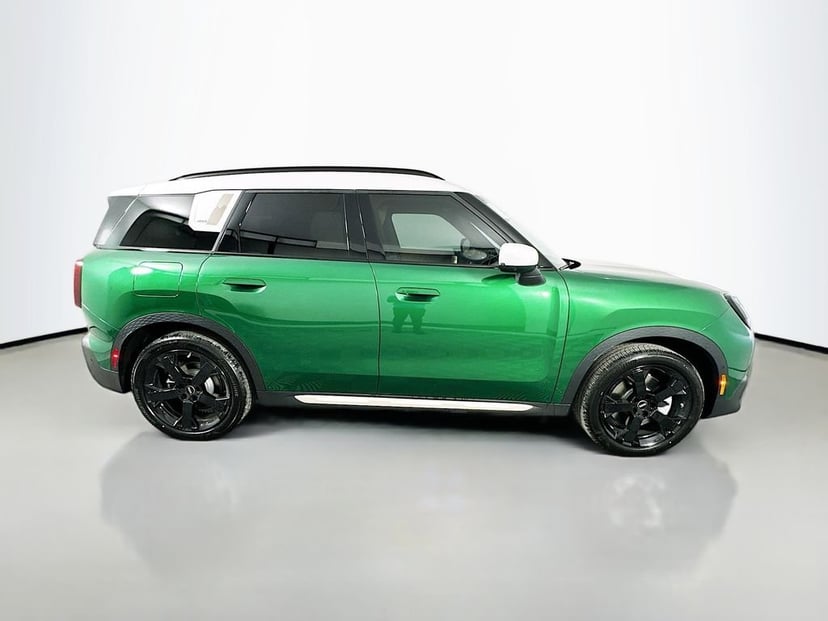 2026 MINI Countryman - Image 3