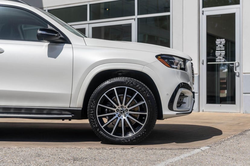 2024 Mercedes-Benz GLS-Class - Image 3