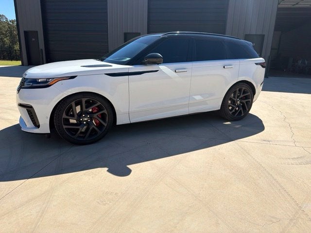 2020 Land Rover Range Rover Velar - Image 1
