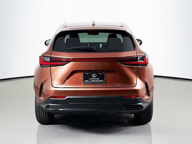 2026 Lexus NX - Image 3