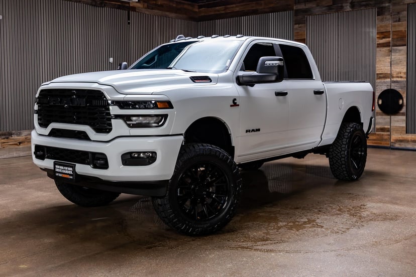 2025 Ram 2500 - Image 3
