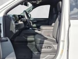 2026 Chevrolet Suburban - Preview 4