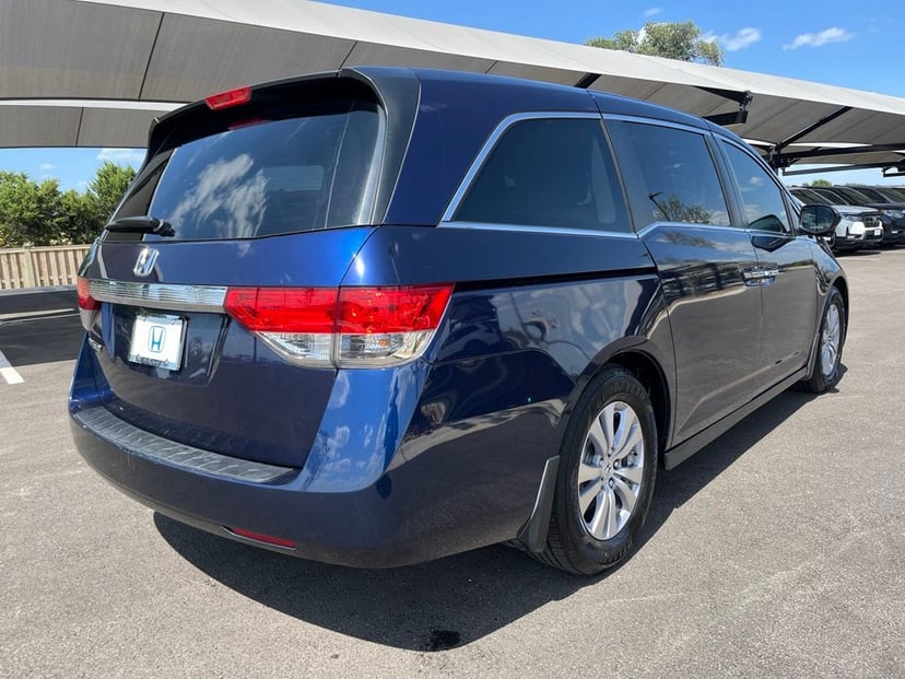 2015 Honda Odyssey - Image 3